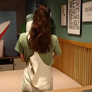 LZD  Creative New Childrens Toys Wahaha AD Calcium Milk Pillow Plush Doll Gift Doll