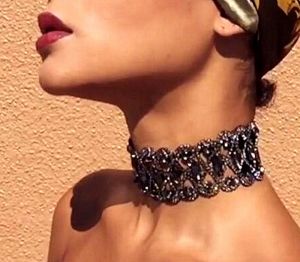 Best-selling jewelry in Europe and America Popular short diamond-encrusted necklace choker European and American necklaces cross-border jewelry wholesale