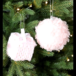 Fuzzy Ball Christmas Tree Decorations Plush Ball Christmas Tree Hanging Ornament For Mantels Wreath Indoor and Outdoor