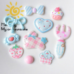 Bộ 10 Sticker Charm 3D chủ đề Thỏ nơ xanh nhựa cứng gắn Dép Sục Cá Sấu MayTo JB-370