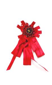 Hoa cài áo đính đá