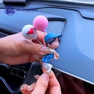 【SM Mall】Car Dashboard Ornaments Cute Kawaii Figurine Set with Silicone Pad Non Slip for Vehicle Interior Decoration Dashboard Decor Accessories for Women Girls Couples Gift for Car Motorcycle Truck