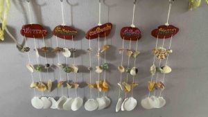 โมบายเปลือกหอยไม้แดง 3 สาย เพ้นท์คำมงคล