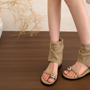 [Free Shipping] Wasteland-style retro wedge slimming sandals for women summer outdoor wear 2026 new versatile belt buckle thick-soled sandals