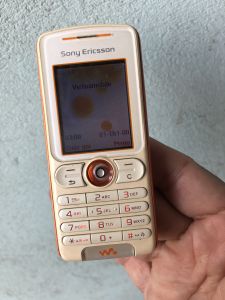 Điện thoại  Sony Ericsson W200i
