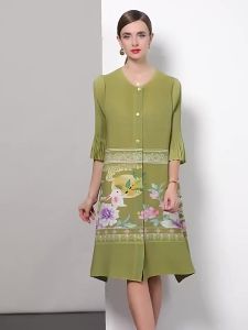 Miyake 2025 Spring Summer New Fashion Loose Slimming Plus Size Oversize Elegant French Animal Print Shirt Style Single-Breasted Round Neck 3/4 Sleeve Dress for Women