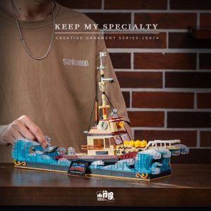 Đồ chơi lắp ráp có chủ đề côn trùng cơ khí với phong cách steampunk dành cho bé