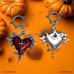 [COD] SweetBabiese Goth Đồ Trang Sức Gai Tim Chéo Bông Tai Nhỏ Giọt Dầu Hoa Hồng Hoa Tai Cho Phụ Nữ Punk Charms Phụ Kiện