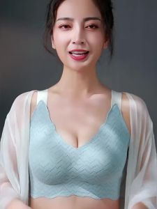 [ Tempat ]Plus Size Lingerie Women Thin Fixed Cup Seamless Bra Wireless Bra Sports Bra Big Breasted Lingerie Seluar Dalam Seluar Dalam Tanpa Cincin Keluli Seluar Dalam Yang Lancar