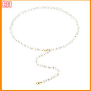 🔥🔥🔥ranghe เข็มขัดแฟชั่นสำหรับผู้หญิงเข็มขัดดีไซน์หรูสายรัดเอวไข่มุกสายคาดเอวสีขาวสายโซ่สำหรับผู้หญิงจี้มุกเข้าชุดได้กับทุกชุด