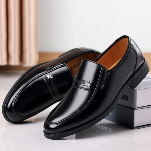 รองเท้าหนังของผู้ชาย รองเท้าสีดำ รองเท้าสวมใส่อย่างเป็นทางการ รองเท้าหนังนุ่มสบาย ๆ รองเท้าโรงเรียนสำหรับบุรุษ