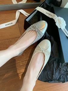 ㊖ Bà Mẹ Nho studiolee Giày Thắt Nơ Bướm Đầu Tròn Ngọt Ngào Mẫu Mới Hot Khâu Miệng Nông Giày Đơn Nữ Múa Ba Lê