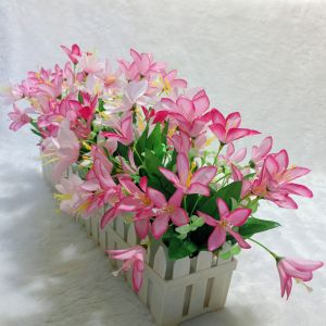 Hàng rào hoa giả hoa lụa cắm sẵn trang trí nhà cửa sân vườn... VI009 (chậu nhựa dài 50cm hoa lụa cắm sẵn như hình)