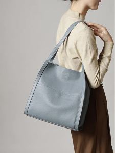 shoulder bag made of top-layer cowhide versatile style cross-border casual fashion large-capacity tote bag