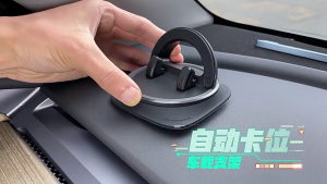 Strong ABS Dashboard Phone Holders with Not Slip Grip Quick Installation Car Dashboard Phone Mount for Smartphones