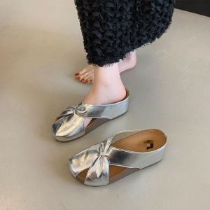 [Free Shipping] Thick-soled height-increasing closed-toe slippers 2026 summer new model slip-on invisible height-increasing half-slippers for women to wear outside