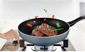 🔥NEW🔥กระทะเทฟล่อน เคลือบ5ชั้น ขนาด 26 cm เกรดพรีเมี่ยม Frying Pan กระทะสเต็ก กระทะแพนเค้ก ประกันความลื่น ไม่ติดกระทะ ทำความสะอาดง่าย