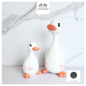 The Leaferie Ollie Duck Set garden decoration flowerpots flower pot plant pots planter planters