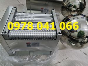 Máy vo viên tinh nghệ sữa ong chúa ST106 size 10mm