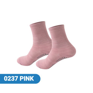 Stoking sukan anti slip budak stoking grip budak stokin yoga antislip women pilates yoga socks silicone base sport socks high elastic socks mid calf women socks