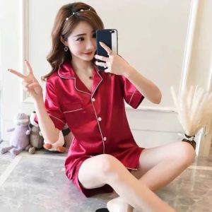 Tichada 3333ชูดนอนน่ารักๆ ผ้าซาตินสีสด แขนสั้นขาสั้นแนวหวานๆ พร้อมส่ง สีอ่อน