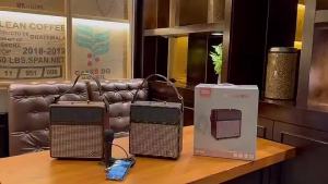 QIXI 027 Super Good Sound Excellent Bass Treble Karaoke Wireless Speaker with Microphone