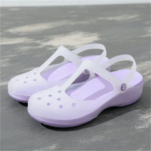 [Free Shipping] New Nurse Clogs For Women Women Closed-Toe Sandals Summer Non-Slip Thick-Soled Jelly Beach Shoes Outdoor Soft-Soled Slippers