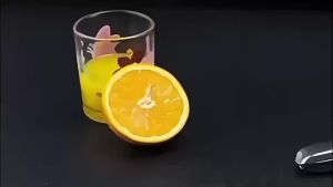 Stainless Steel Manual Lemon Squeezer Multifunctional Fruit Press Juicer Handheld Citrus Orange Lime Press Extractor Kitchen Fruit Juice Maker