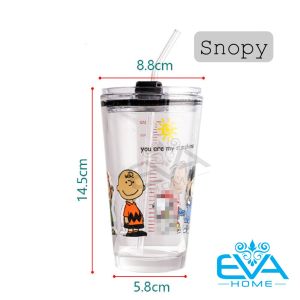 Ly Thuỷ Tinh In Hoạ Tiết Hoạt Hình Có Vạch Chia 400 Ml Kèm Nắp Đậy Kín Hơi Và Ống Hút Thuỷ Tinh SP2682