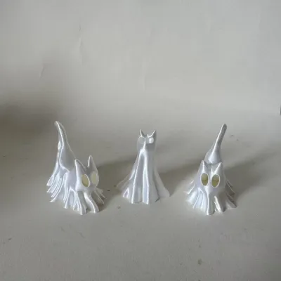 3PCS/SET Plastic Material Halloween Cat Figurines Funny Glow-in-the-Dark Tabletop Shelf Figurines Office Decor Unique Design Ghostly Cats Christmas Decoration