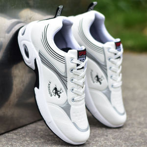 【Ready stock】Mens shoes 2023 autumn and winter new leather waterproof travel shoes