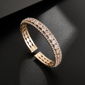 Japanese and Korean jewelry rhinestones zircon three-row steel wire bracelet claw chain opening stage performance accessories packing women B322