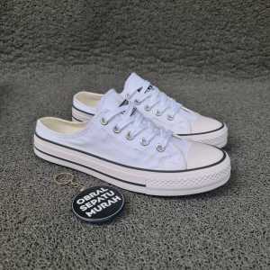 OBRAL SEPATU SNEAKERS CV BUSTONG PUTIH LIST HITAM SLOP / SLIP ON WANITA 36-40 SEPATU SELOP SEMI PUTIH POLOS WANITA