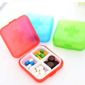 CLM กล่องยา มินิ หลายช่อง กล่องสีสันลูกกวาด กล่องยาแบบพกพา Cross-packing pill box