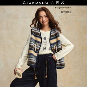 GIORDANO Women Vests Berber Fleece Multicolor Striped Vests V-Neck Toggle Closure Trendy Retro Casual Soft Warm Vest 18375610