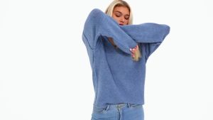 BTFBM  ผู้หญิง เสื้อสเวตเตอร์แขนยาวหลวมแบบสบาย  V  ท็อปเสื้อถักคอปกแบบริบสำหรับผู้หญิงแฟชั่นฤดูใบไม้ร่วง  2025