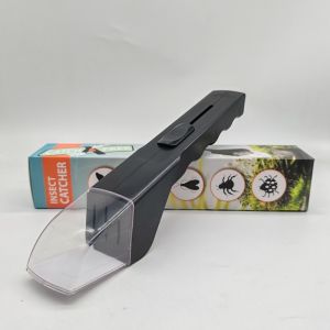 Handheld Insect Catcher for Efficient Spider Bee and Insect Trapping at Home
