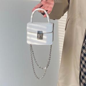 Túi xách Mini đeo chéo nữ vân da cá sấu Dây đeo chéo thời trang kiểu dáng thanh lịch cao cấp 2 màu lựa chọn