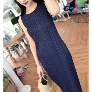 Special price high-end pleated vest dress thin summer new fashion Korean straight tube dress long dress