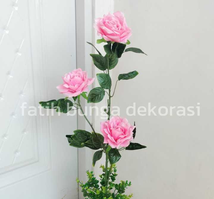 Rangkaian Bunga Rose/Bunga artificial/Bunga hias plastik/Lengkap dengan ...