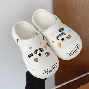 Nqshop สินค้ามาใหม่ต้องมี รองเท้าหัวโตแฟชั่นสำหรับคุณผู้หญิง แบบใหม่ที่ใครๆก็ต้องมี แถมเป็นตัวการ์ตูนน้องหมาสุดน่ารัก สีสันสวยถูกใจสาวๆแน่นอน