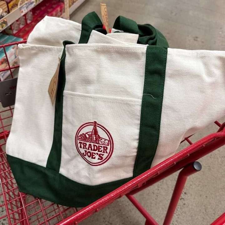Large%20Size%20Dark%20Green/blue/red%20Embroidered%20Logo%20Same%20style%20Handmade%20Trader%20Joes%20Canvas%20Tote%20Reusable%20Street%20Bag%2020x14x6"%20(Non)%20-%20Image%208