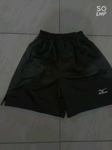 celana pendek olahraga volly wanita belah samping