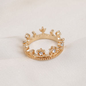 YAFEN 1:12 Dollhouse Miniature Mini Metal Crown Princess Headwear Model Toys