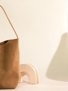 YIMO Womens Suede Commuter Shoulder Bag Large Capacity High-end Suede Suede Nubuck Leather Bucket Bag