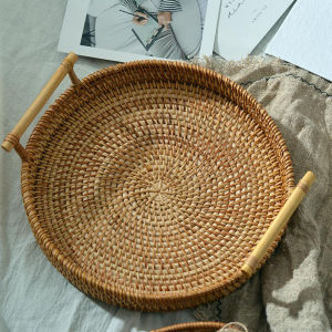Loviver Round Rattan Woven Serving Tray with Handles for Breakfast Drinks Snack for Coffee Table Home Decorative