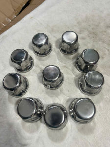 Chụp tắc kê Inox 41 đầu vuông. Chụp tắc kê 41 dùng cho ô tô xe tải xe ba gác.. (1 chiếc)