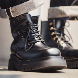 Maden brand workwear style mens tough high top 2024 winter new thick soled workwear boots British black leather waterproof mens boots