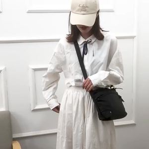 ＜822＞ กระเป๋าผู้หญิงหนังนิ่ม 2024 ใหม่สไตล์เกาหลีกระเป๋าสะพายกระเป๋าใบเล็กย้อนยุคหนังฟอก PU กระเป๋าสะพายข้างแฟชั่นลำลองอินเทรนด์