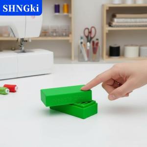[COD] 🔥🔥🔥SHNGki 1pcs lưu trữ di động hộp với 9 khe cắm máy may kim tổ chức trường hợp cho nhà rút lui Guild họp lý tưởng Crafter Quà Tặng